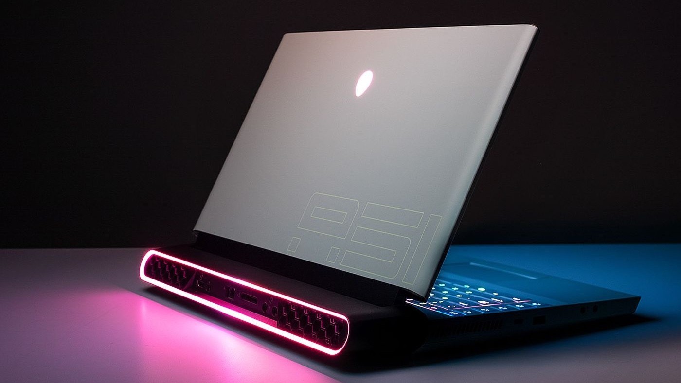 Ремонт ноутбуков Alienware с диагностикой в день обращения фото